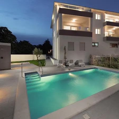 Blue Dream Apartment *