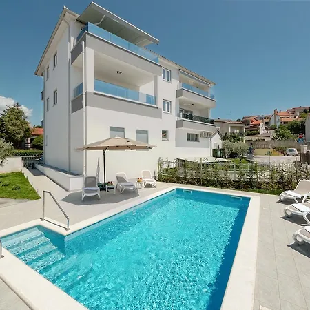Blue Dream Apartment