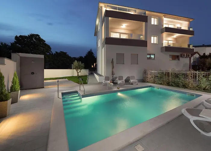 Blue Dream Apartment *